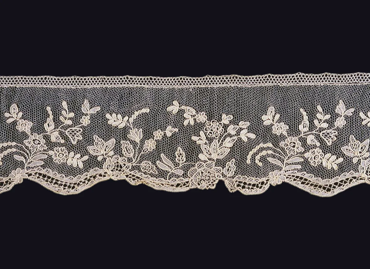 Border by France, textile, 1875-1900