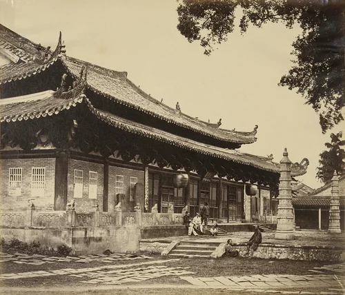 Temple in the Tartar Quarter, Canton by Felice Beato, photograph, 1860