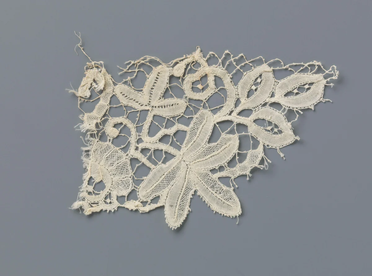 Strook kloskant met vijfblad by anonymous, other, 1890