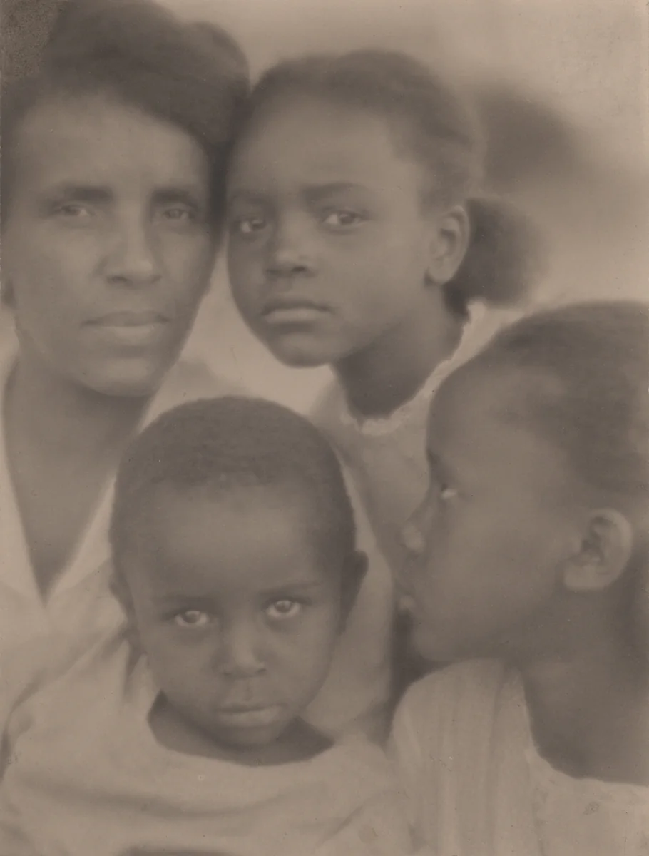 Portrait of a Family by Edith R. Wilson, photograph, 1922