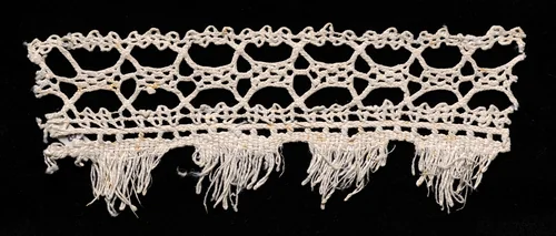 Bobbin Lace Insertion with Fringe by Unknown, textile, 1540-1560