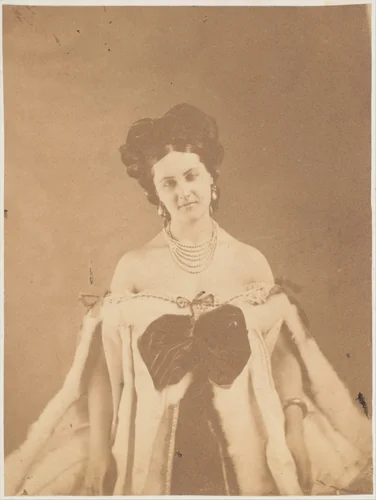 Les épaules tombantes by Pierre-Louis Pierson, photograph, 1860-1869