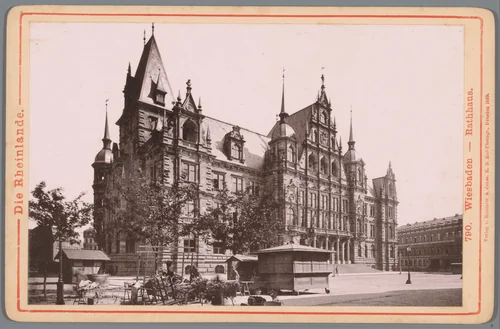 Gezicht op het stadhuis van Wiesbaden by anonymous, photograph, 1889