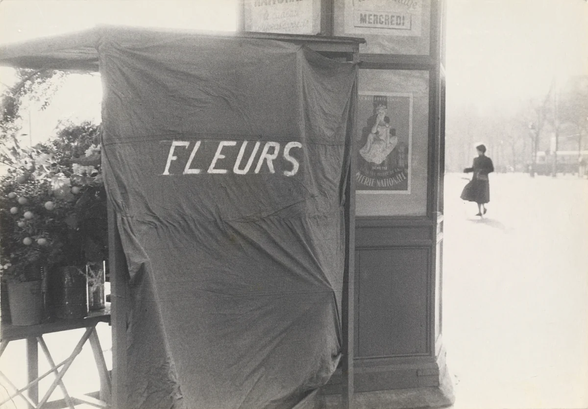 Place de l'Etoile by Robert Frank, photograph, 1951-1952