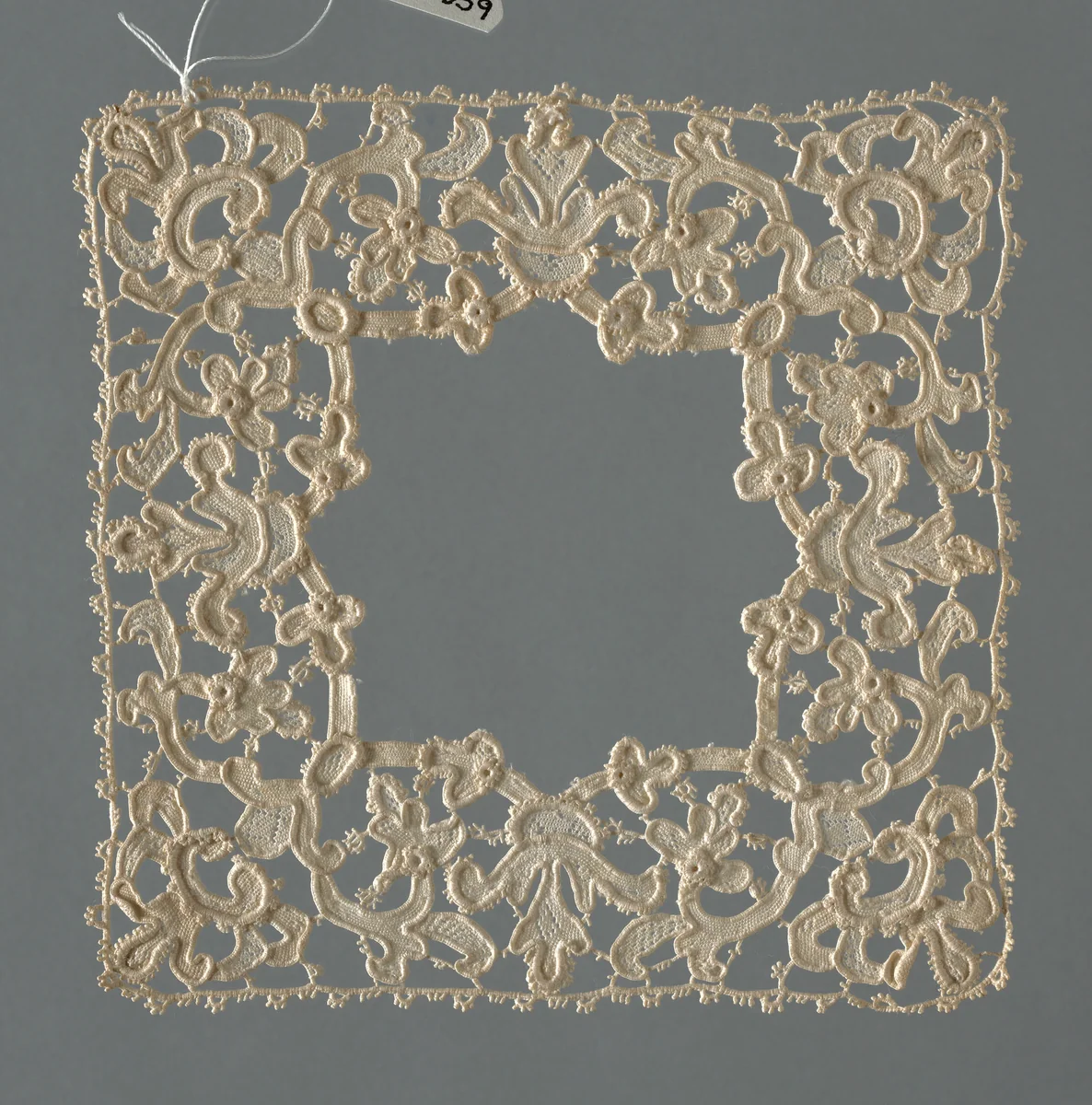 Chalice Cover by Italy, textile, 1675-1700