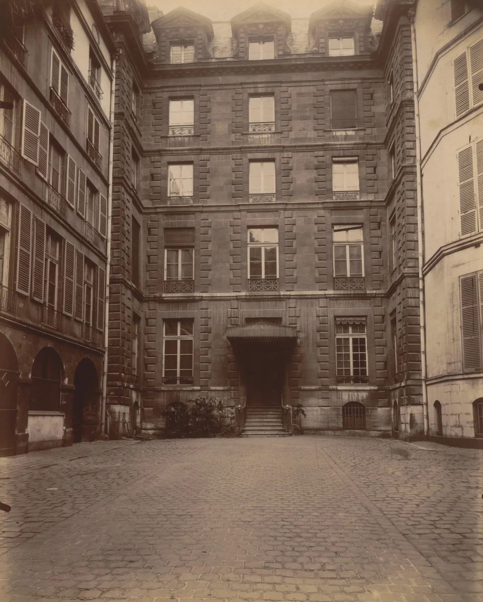 Ancien Hôtel de Marguerite de France (Reine Margot). 6 Rue de Seine by Eugène Atget, photograph, 1911