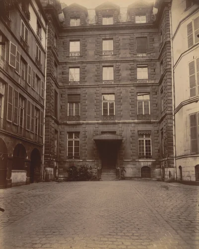 Ancien Hôtel de Marguerite de France (Reine Margot). 6 Rue de Seine by Eugène Atget, photograph, 1911