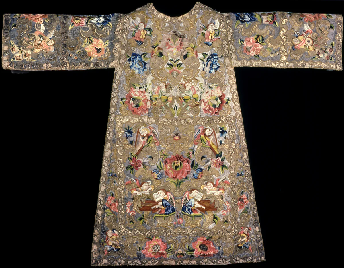 Dalmatic and Humeral Veil by Bavaria, textile, 1675-1725