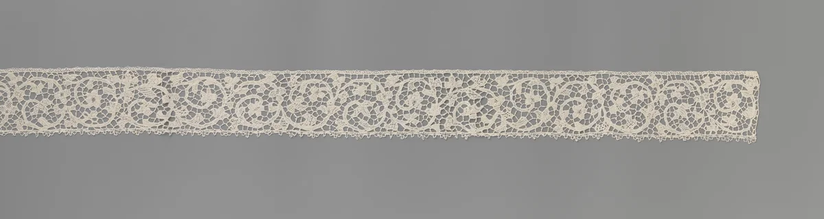 Strook naaldkant met lopende spiralen by anonymous, other, 1875-1895