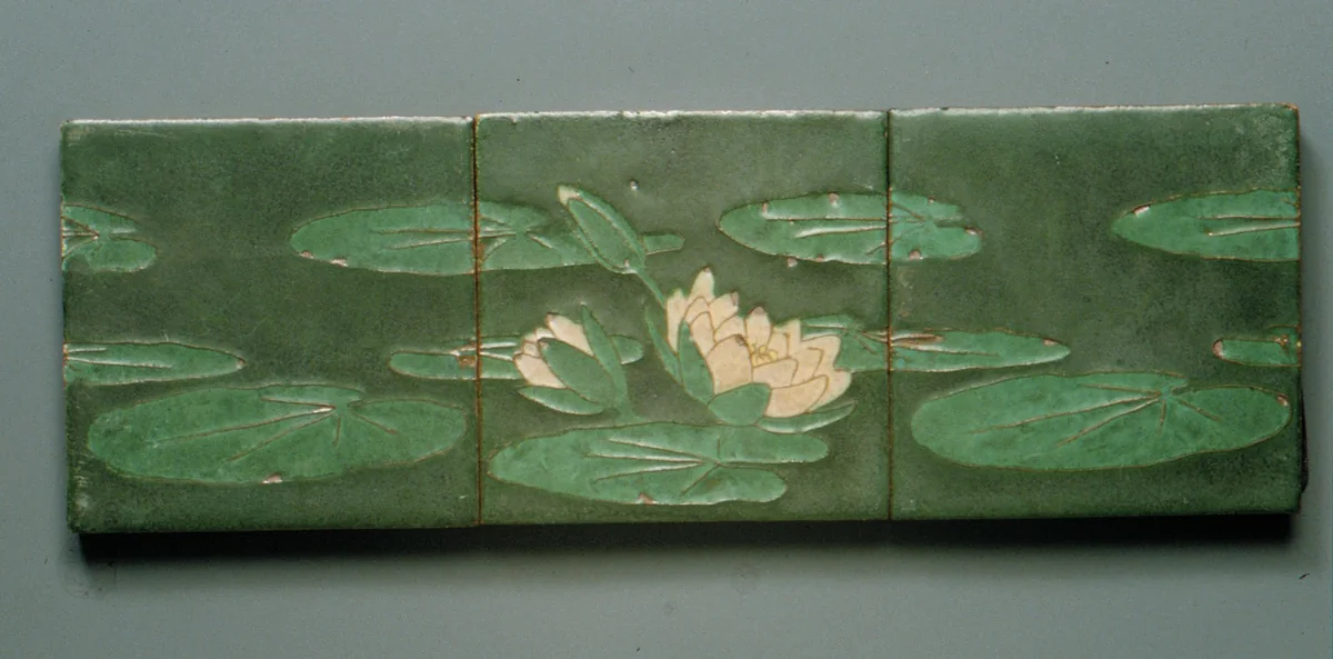 Tile by Grueby Faience Company, artwork, 1894-1911