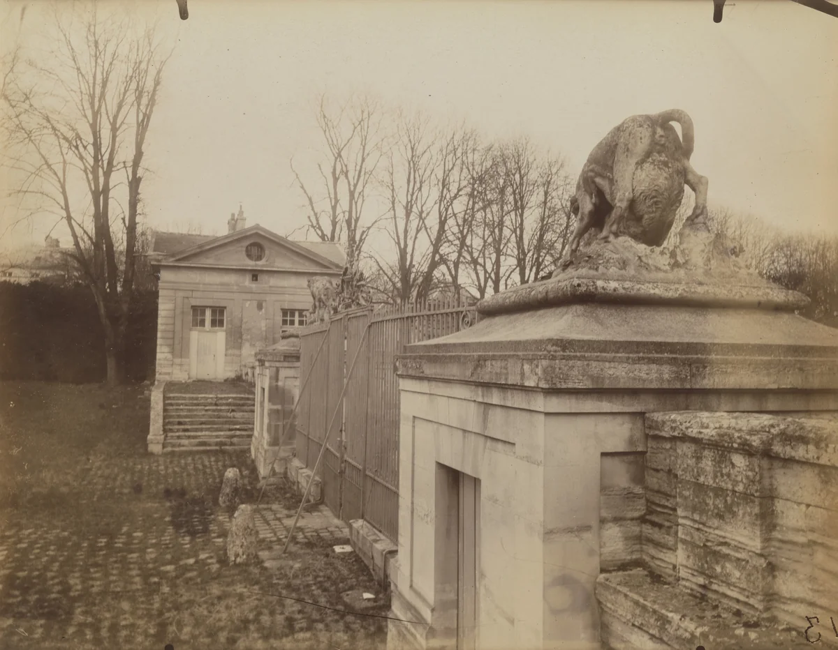 Parc de Sceaux by Eugène Atget, photograph, 1925