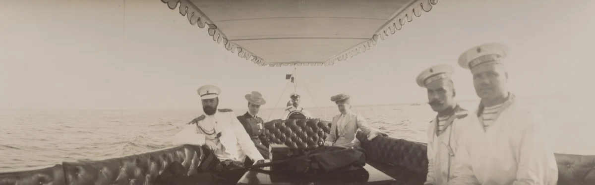 Grand Duke Alexander Mikhailovich, Grand Duchess Xenia Alexandrovna, Emperor Nicholas II and Empress Alexandra Feodorovna on the Zarnitsa, Peterhof, by Unidentified Photographer, photograph, 1903