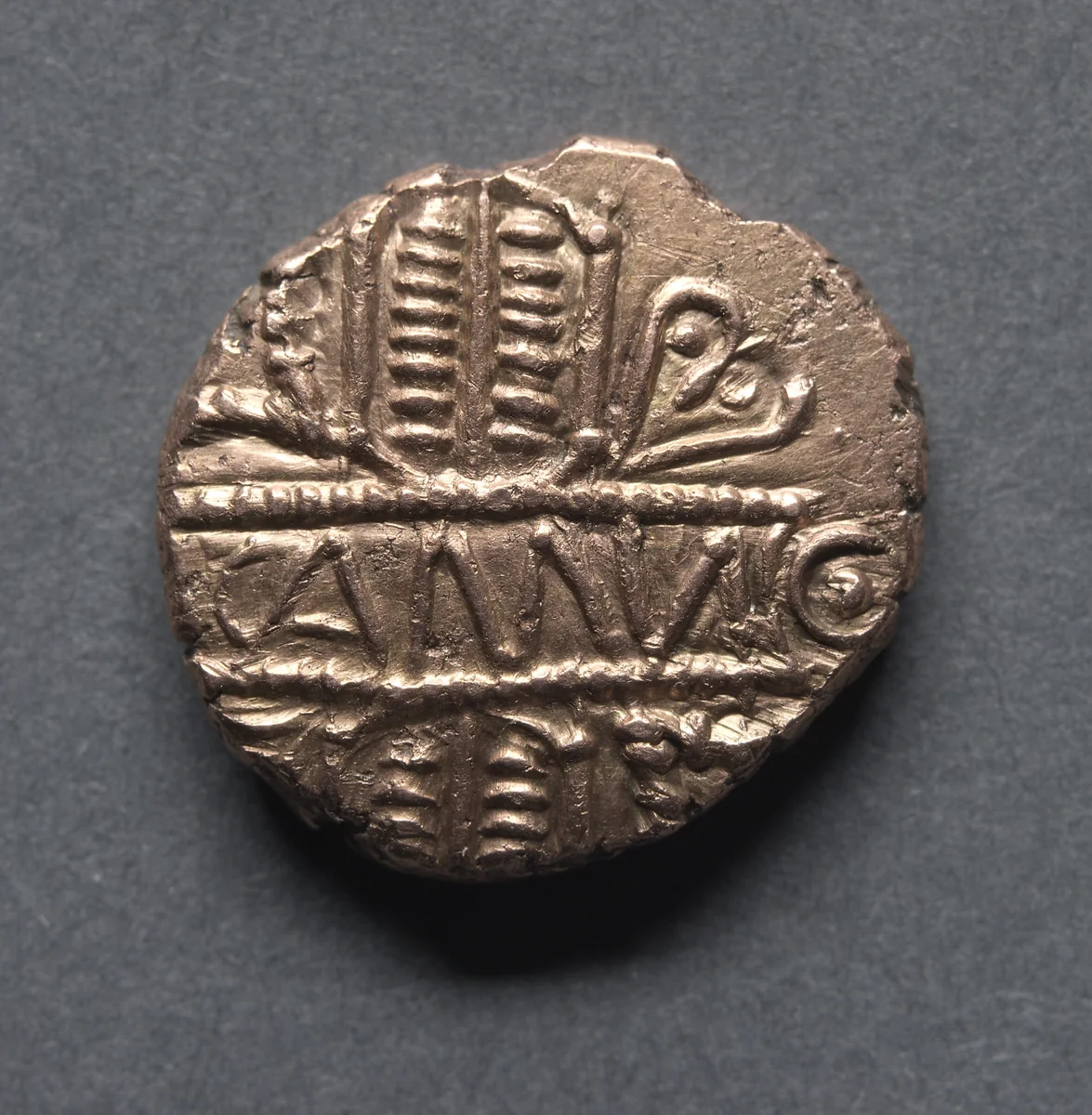 Cunobeline Stater: Tablet on Wreath (reverse) by Unknown, metalwork, 5-45