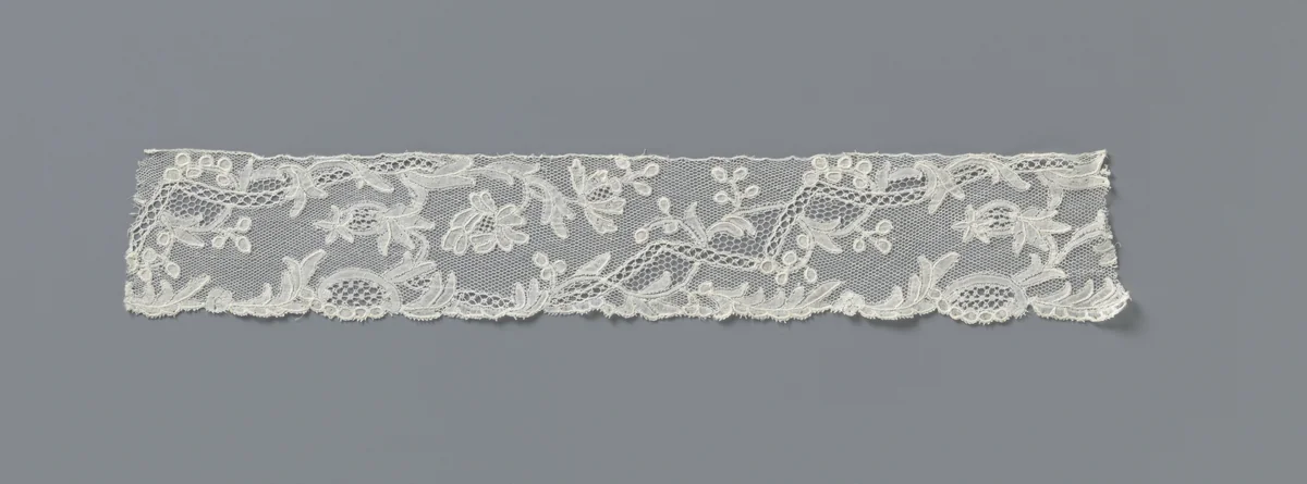 Mutsenstrook van kloskant met zigzag-rivière by anonymous, other, 1750-1760