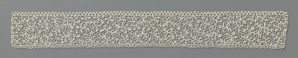 Strook naaldkant met ijle spiraalranken by anonymous, other, 1690-1699
