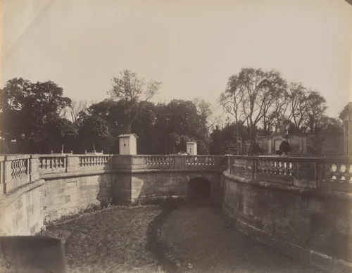 Grand Trianon, les Fosses by Eugène Atget, photograph, 1901