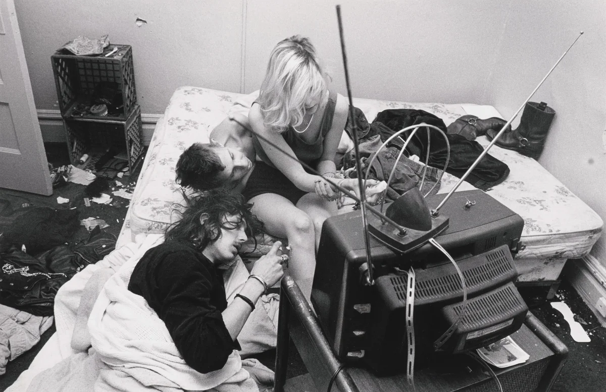 Playing With Shaving Cream (Ziggy, Dave, and Echo) by Jim Goldberg, photograph, 1989