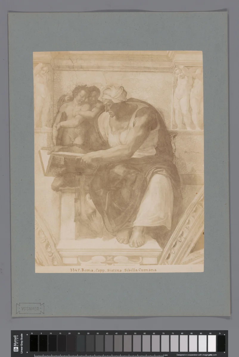 Fotoreproductie van het fresco De Sibile van Cumae door Michelangelo in de Sixtijnse kapel by anonymous, photograph, 1851-1900