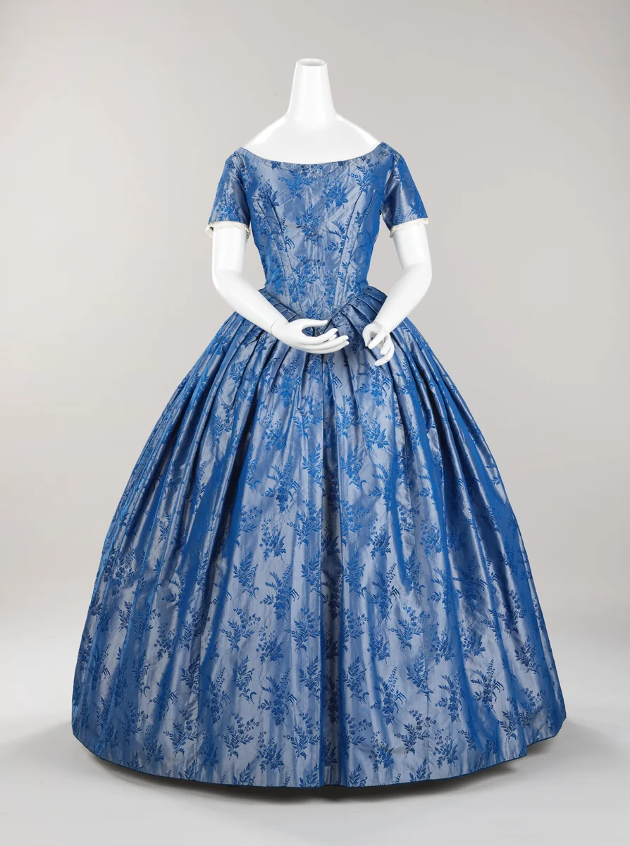 Japon van blauwe changeant tafzijde met ingeweven bloemtakken by anonymous, other, 1850