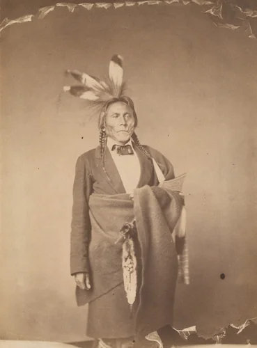 Hin-han-du-ta, The Red Owl, a Chief of the Mde-wa-kan-ton Sioux by Julian Vannerson, photograph, 1858
