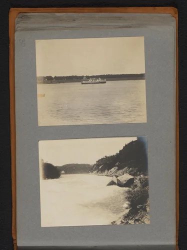 Stoomschip te water en gezicht op een meer of rivier, mogelijk nabij de Niagarawatervallen by Jan van der Mey, book, 1902