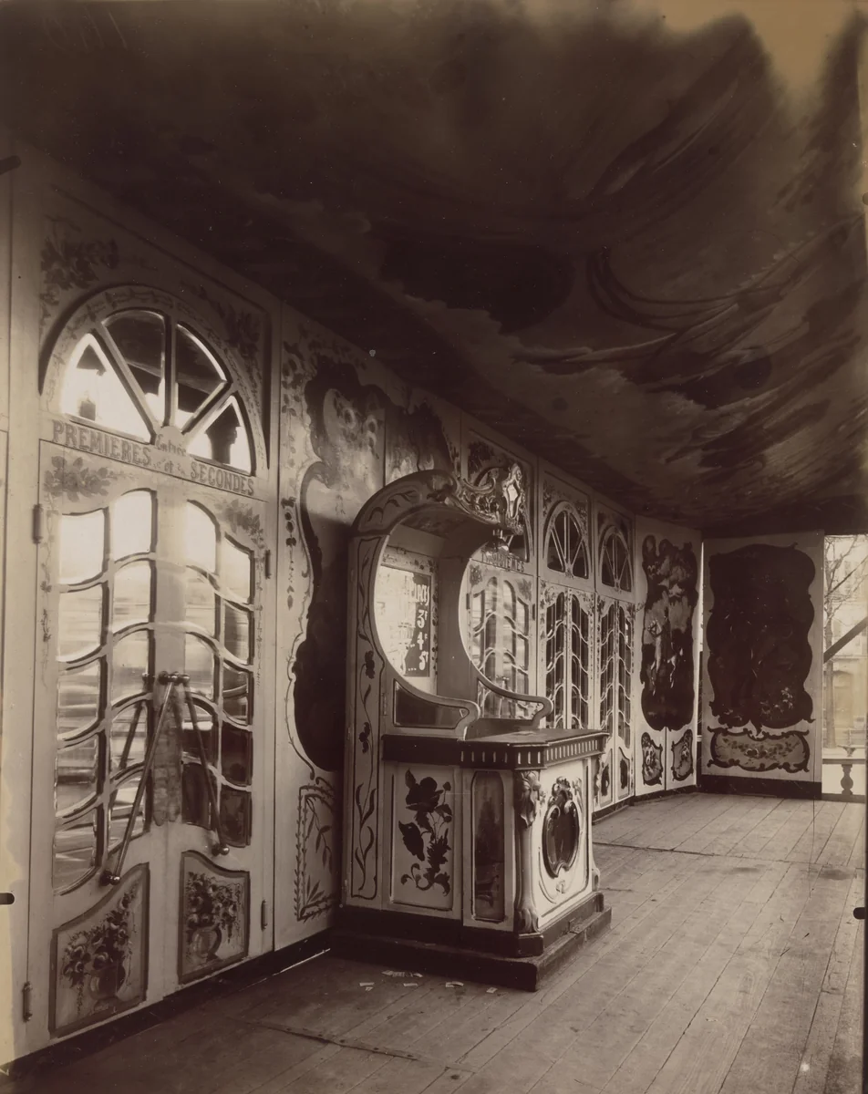 Fête de Vaugirard by Eugène Atget, photograph, 1926