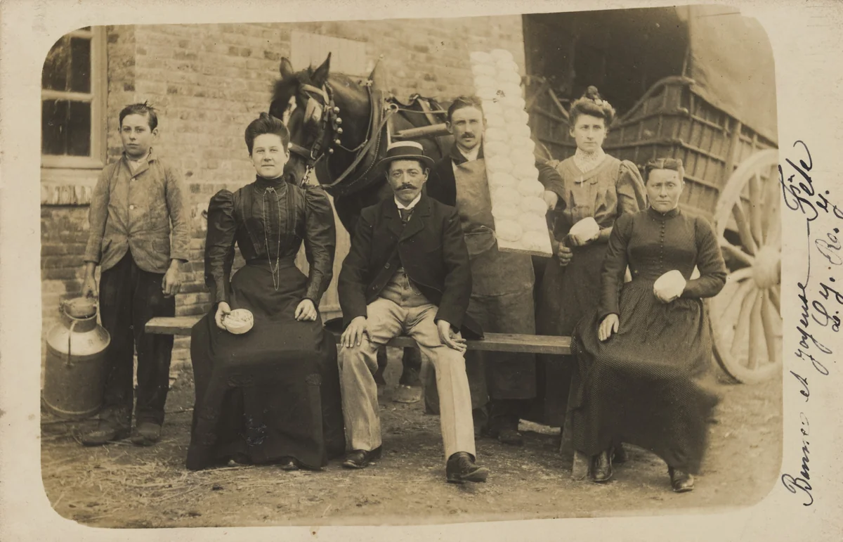 Fabricant de fromages, Saint-Aubin-le-Vertueux by Unidentified Photographer, photograph, 1908