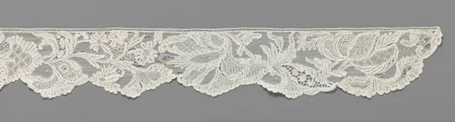 Engageante van naaldkant met trosbloemen en tulpen by anonymous, other, 1710-1730