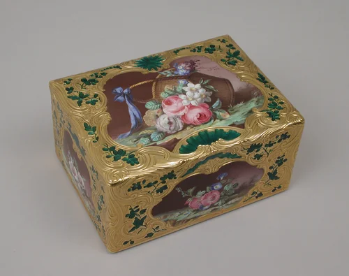 Snuffbox by Noël Hardivillers, metalwork, 1754-1755