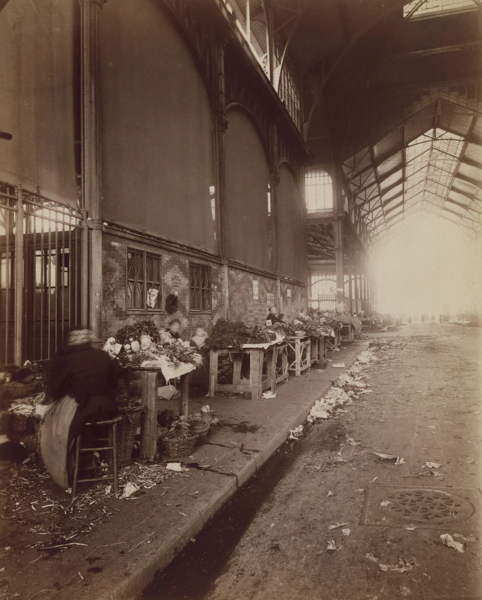Untitled (Les Halles) by Eugène Atget, photograph, 1899