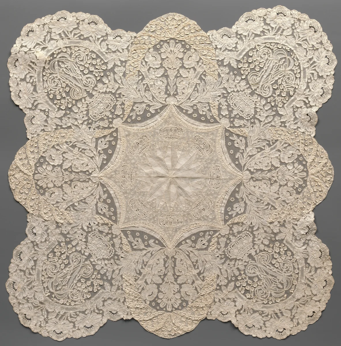 Handkerchief by Convent of Notre Dame de Visitation, textile, 1860-1870