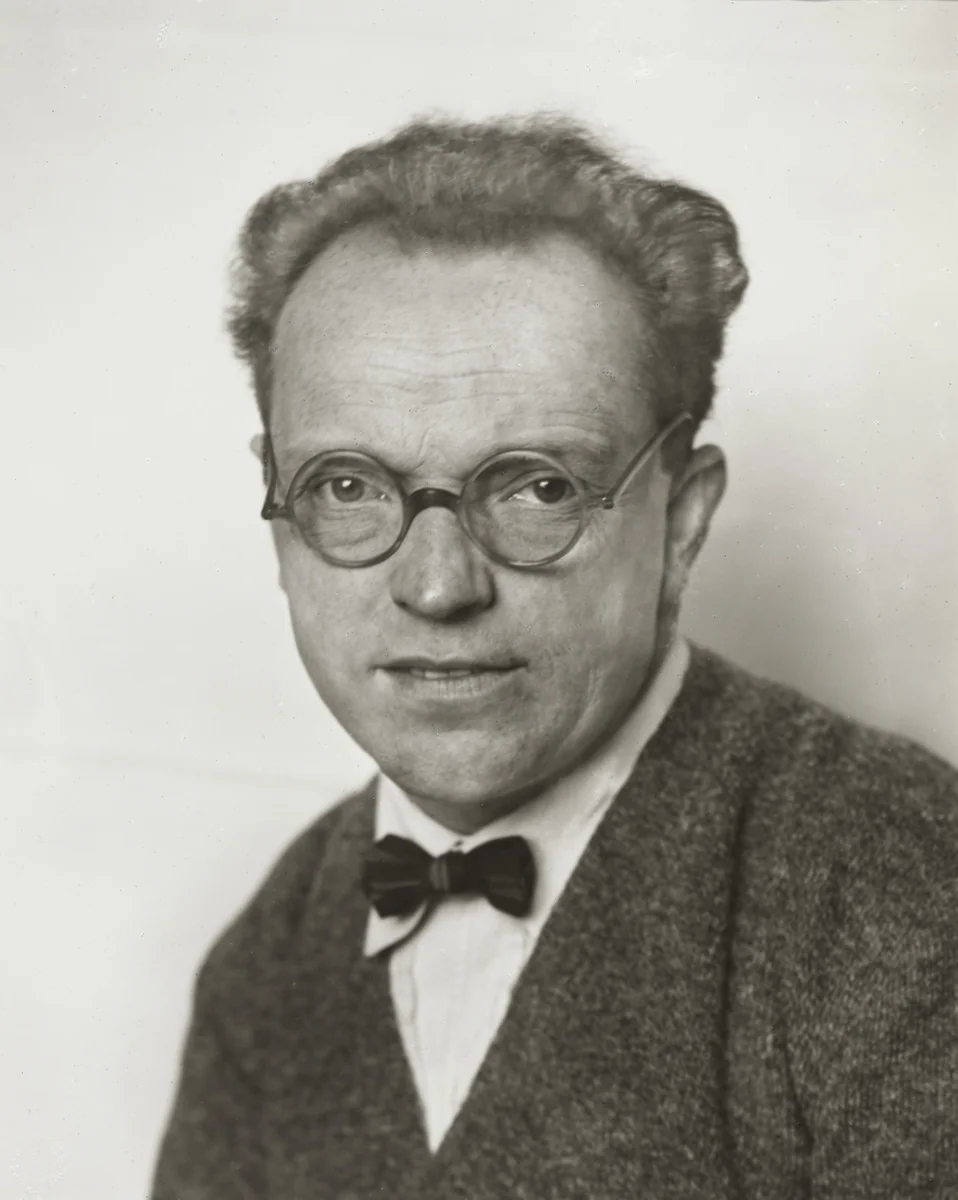 Painter and Architect [Peter Abelen] by August Sander, photograph, 1925