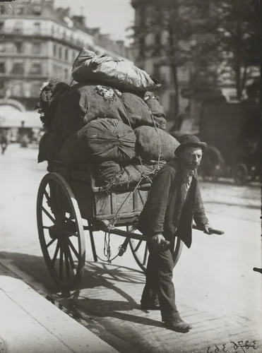 Rag Picker by Eugène Atget, photograph, 1900