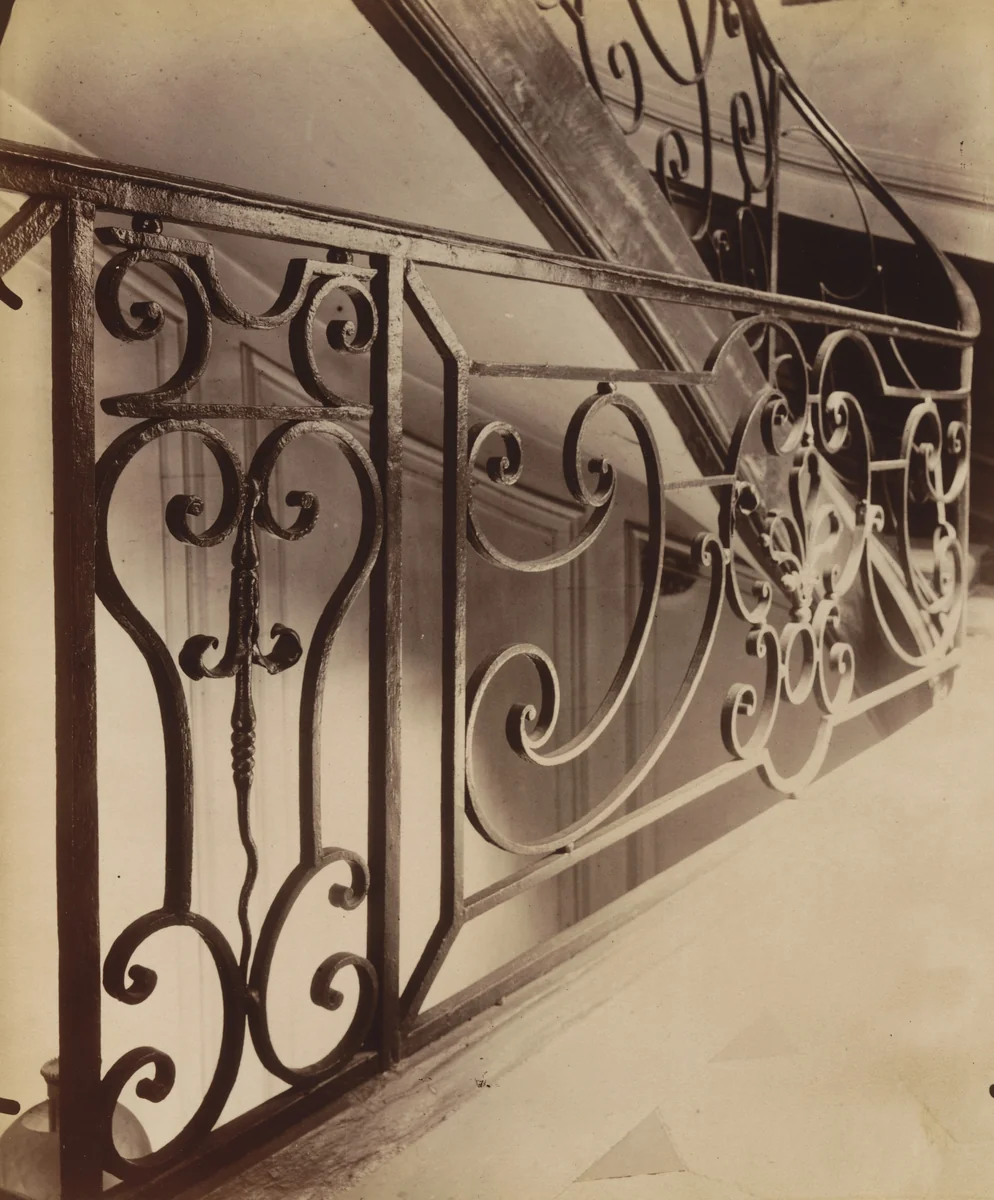 14 rue du Cherche Midi by Eugène Atget, photograph, 1905