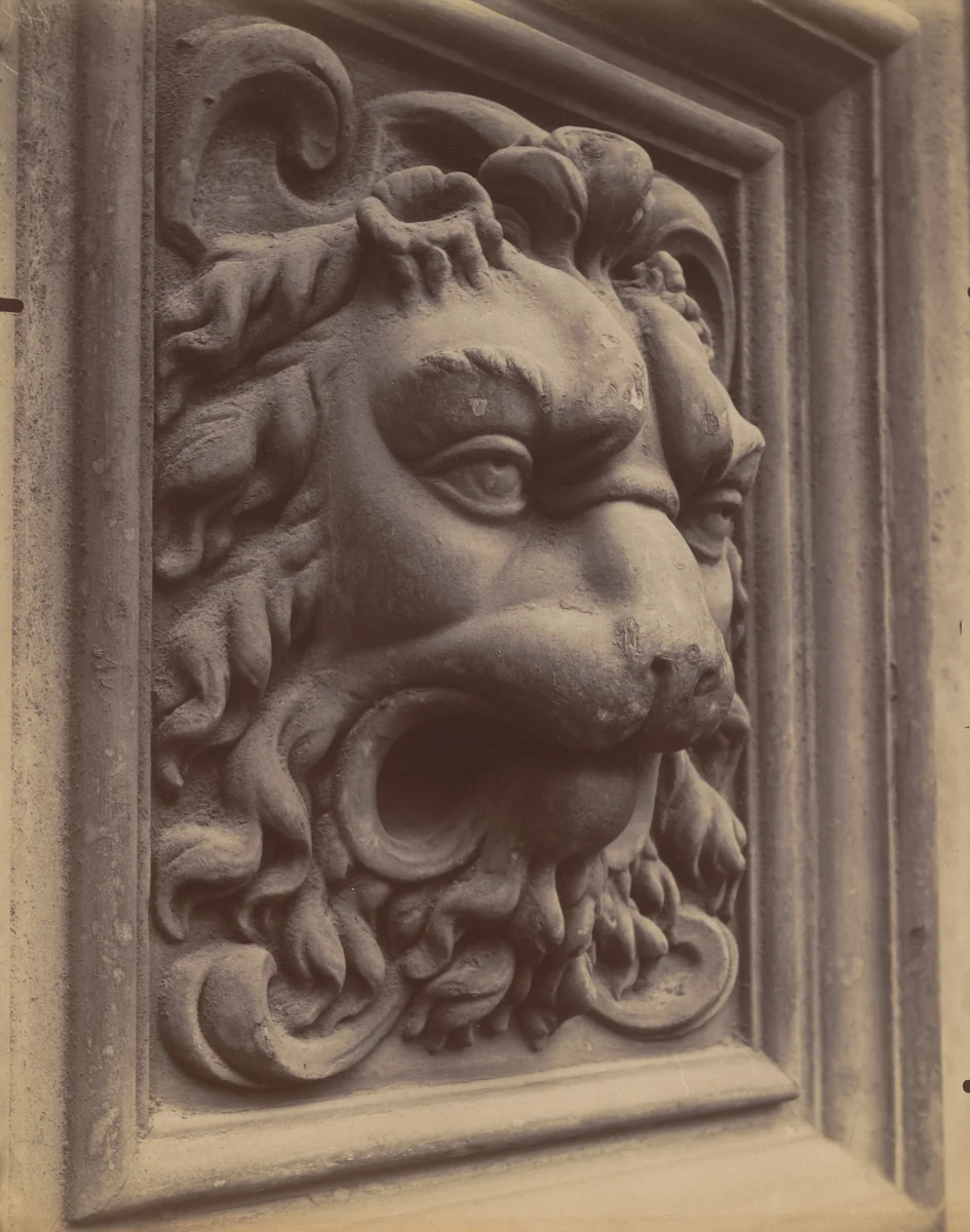 Porte. L'église Saint-Paul by Eugène Atget, photograph, 1911