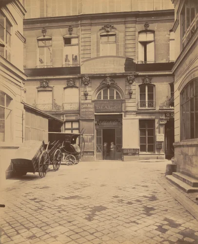 Ancien hôtel Masson de Meslay. 32 rue du Sentier by Eugène Atget, photograph, 1903