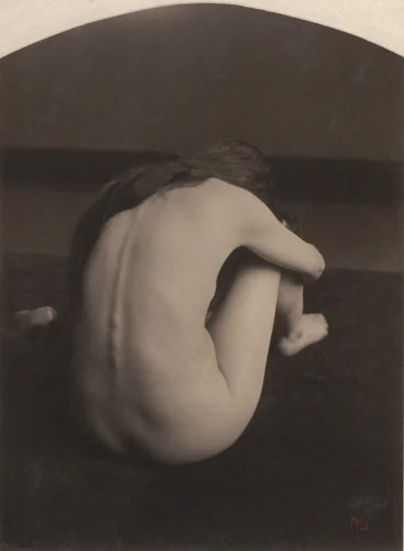 Nude by Clarence H. White, photograph, 1900