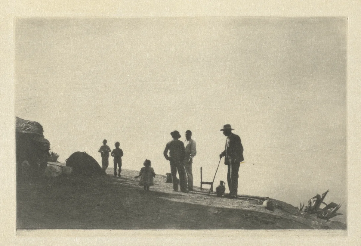 Camera Work: Group on a Hill Road - Granada by J. Craig Annan, book, 1914