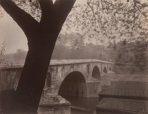 Pont Marie by Eugène Atget, photograph, 1926