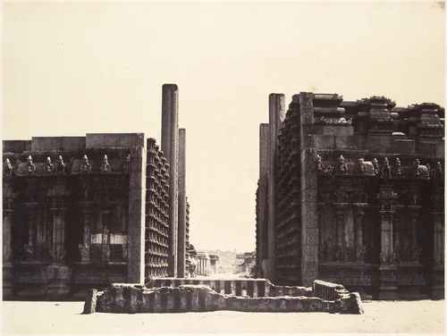 The Raya Gopuram from W by Linnaeus Tripe, photograph, 1858