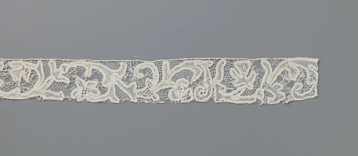 Strook gemengde kant met drie golftoppen by anonymous, other, 1690-1699