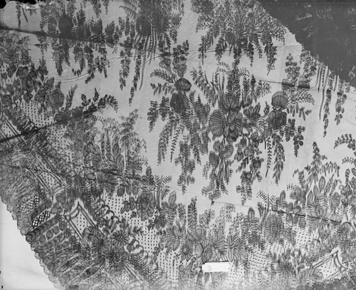 Half Shawl by France, probably Bayeux, textile, 1855-1865