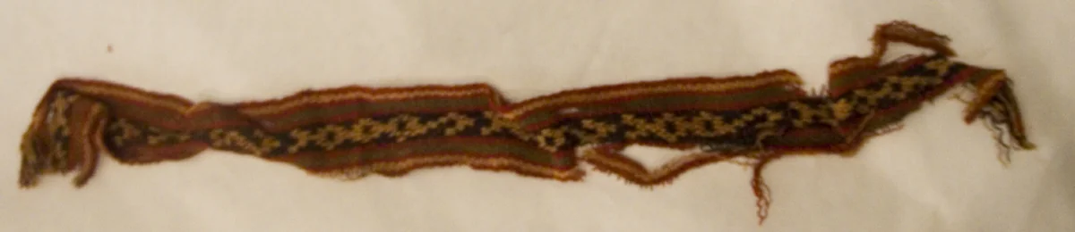 Fragment (Band) by Peru, textile
