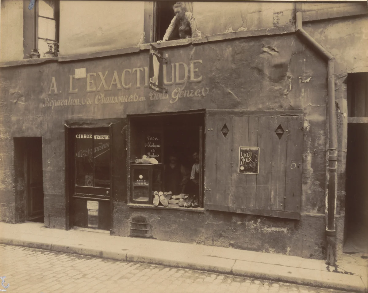 Boutique, 93 rue Broca by Eugène Atget, photograph, 1912