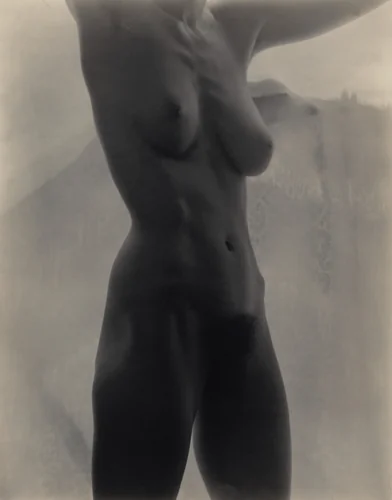 Georgia O'Keeffe—Torso by Alfred Stieglitz, photograph, 1918