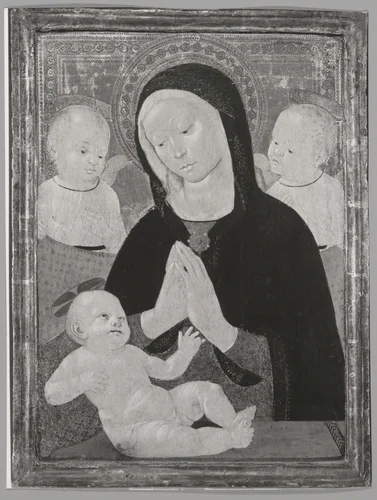 Epithalamia Oxoniensia sive gratulationes in augustissimi regis Georgii III. et illustrissimae principissae Sophiae Charlottae nuptias auspicatissimas by Clarendon Press, book, 1761