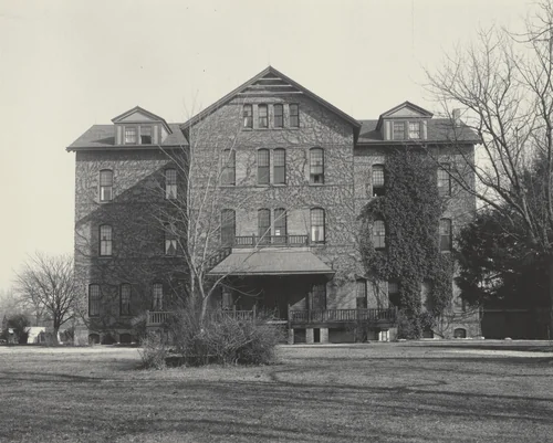 Winona. Dormitory for Indian girls and teachers by Frances Benjamin Johnston, photograph, 1899