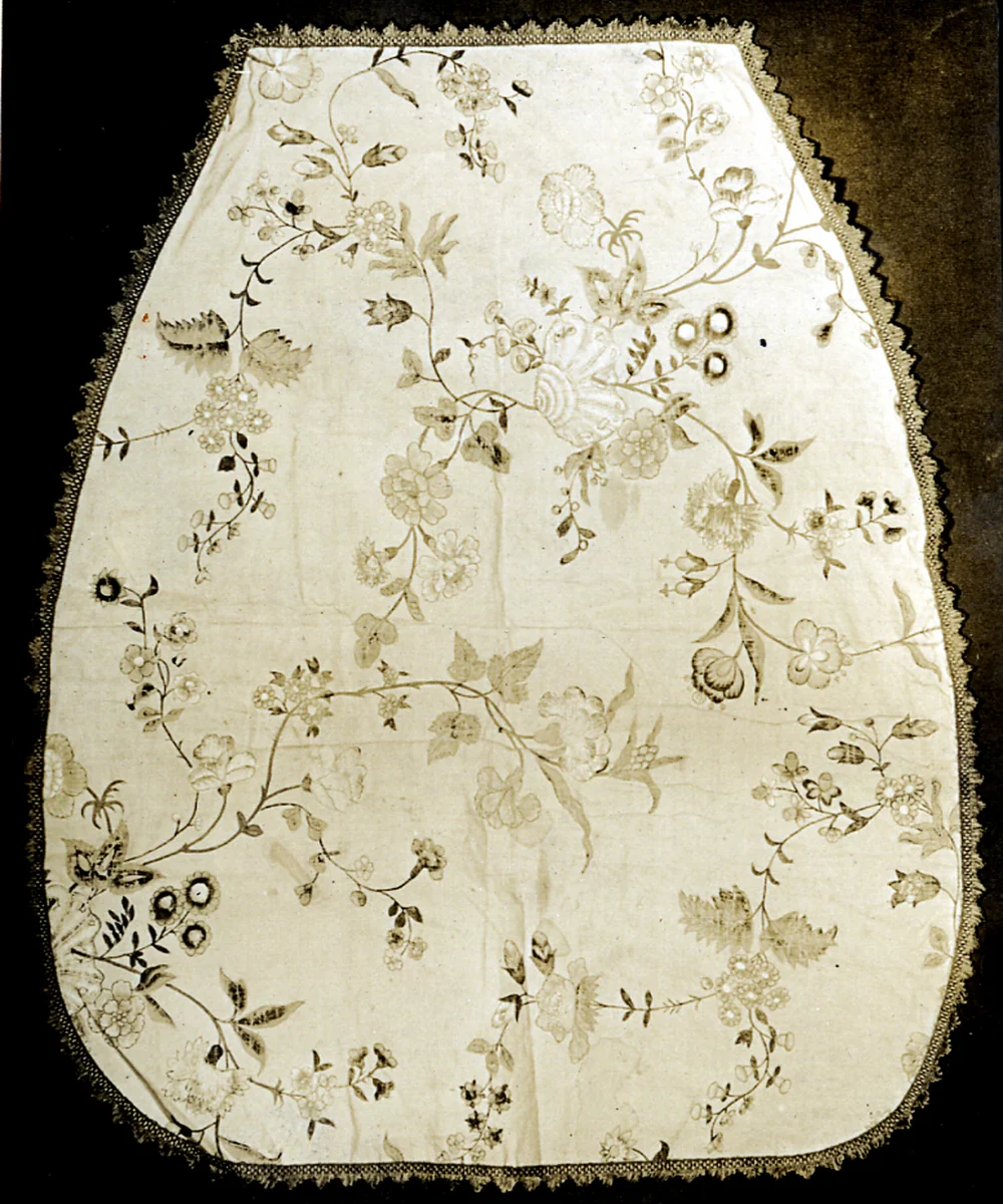 Apron by France, textile, 1760-1780