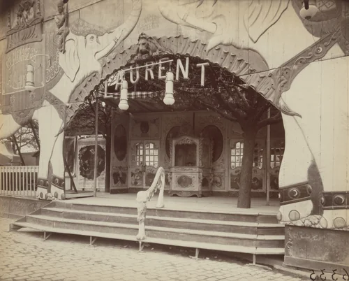 Fête du Trône by Eugène Atget, photograph, 1922