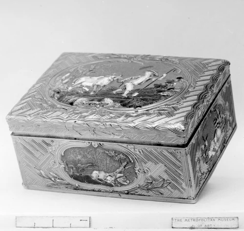 Snuffbox with pastoral scenes by Jean Ducrollay, metalwork, 1750